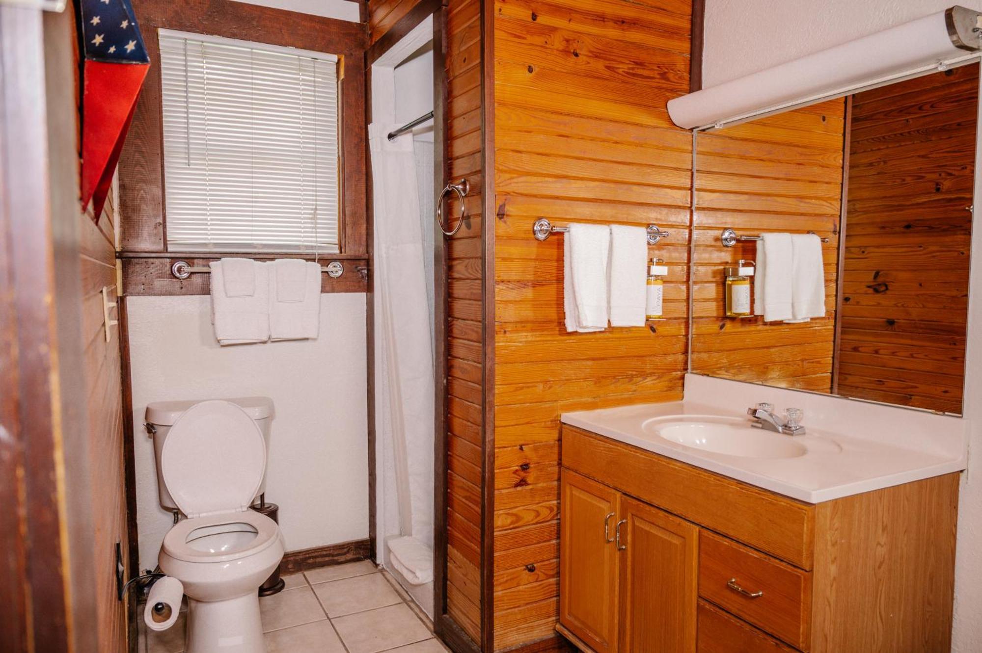 The Vaquero Motel Bandera Room photo