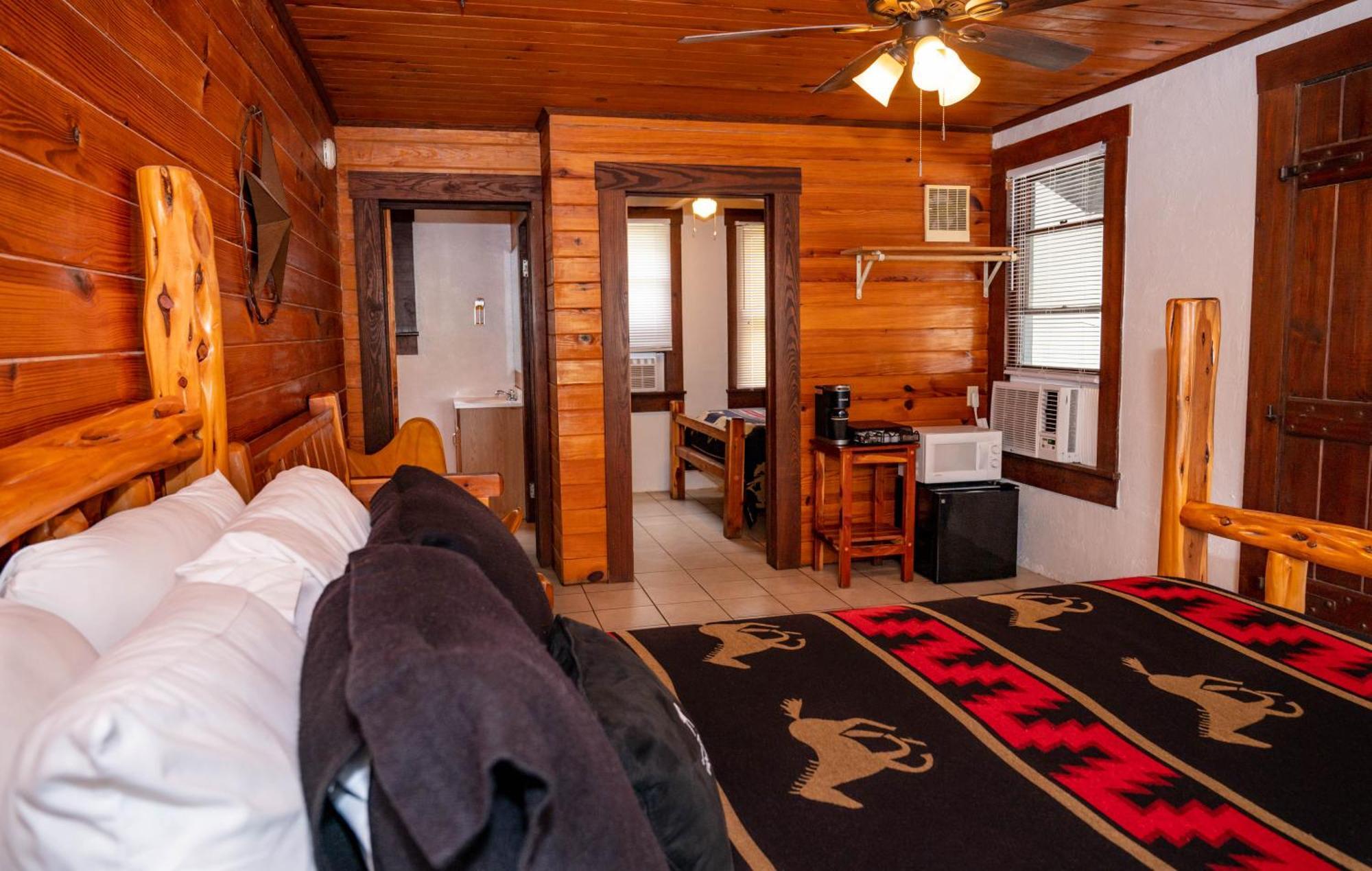 The Vaquero Motel Bandera Room photo